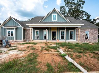 119 Grand Island Dr, Albany, GA 31707