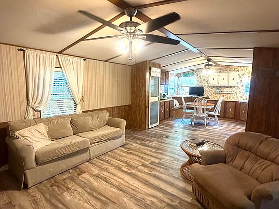 5th image of 1575 Pensacola Dr