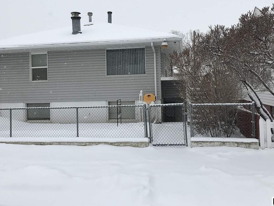 1st image of 909 Muir Ave