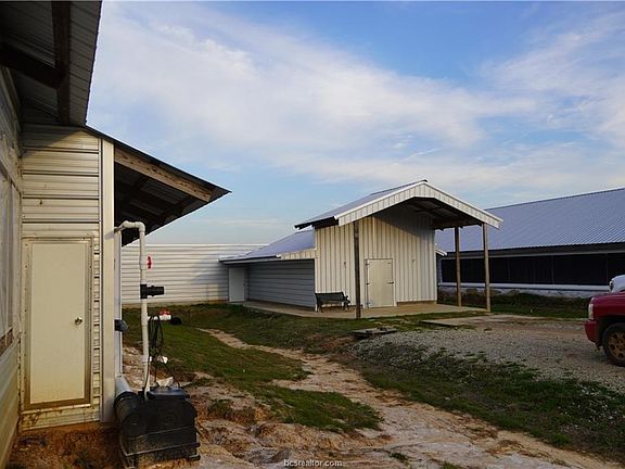 2nd image of 8772 County Road 378 S