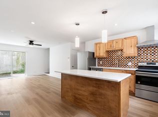 1524 Naudain St, Philadelphia, PA 19146