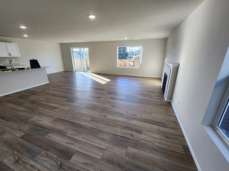2721 Leaning Oak Pl SE — Photo 7