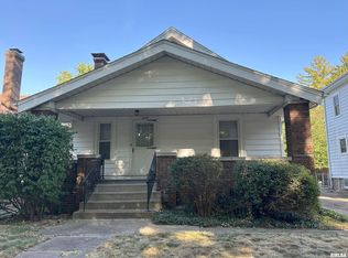 1836 Holmes Ave, Springfield, IL 62704