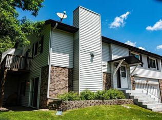 3988 Gershwin Ave N, Oakdale, MN 55128