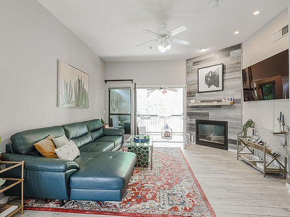 5th image of 4533 N 22nd St Unit 227