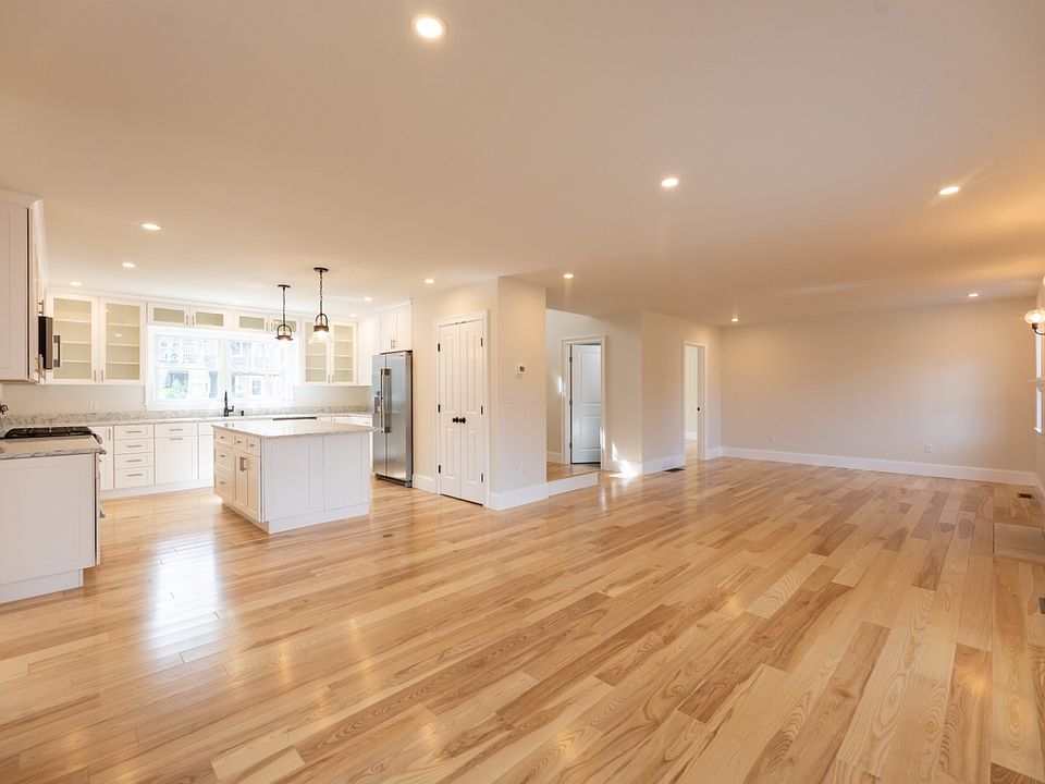 1st image of 65 Columbian Ave