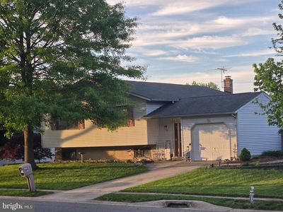 18 Stearrett Dr, Newark, DE, 19702