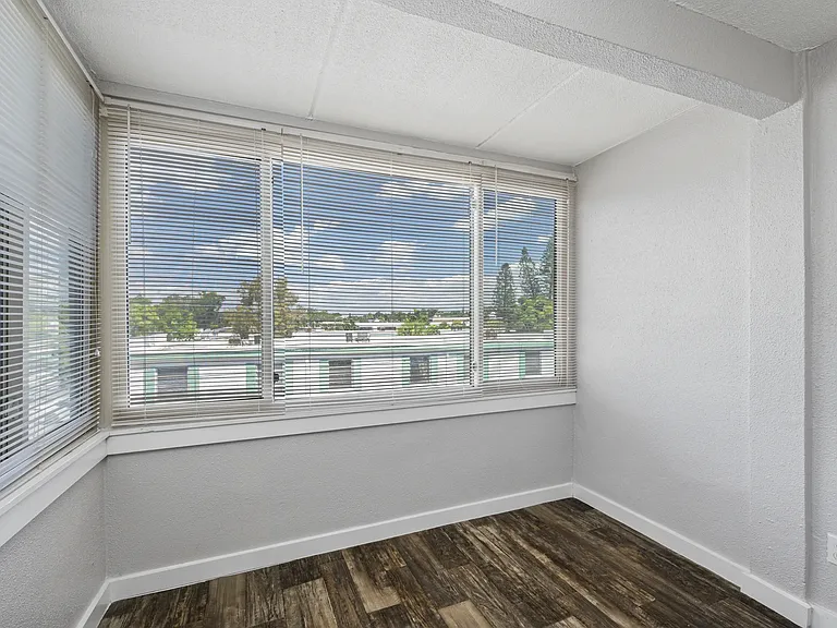 Loft at Third Apartments — Photo 25