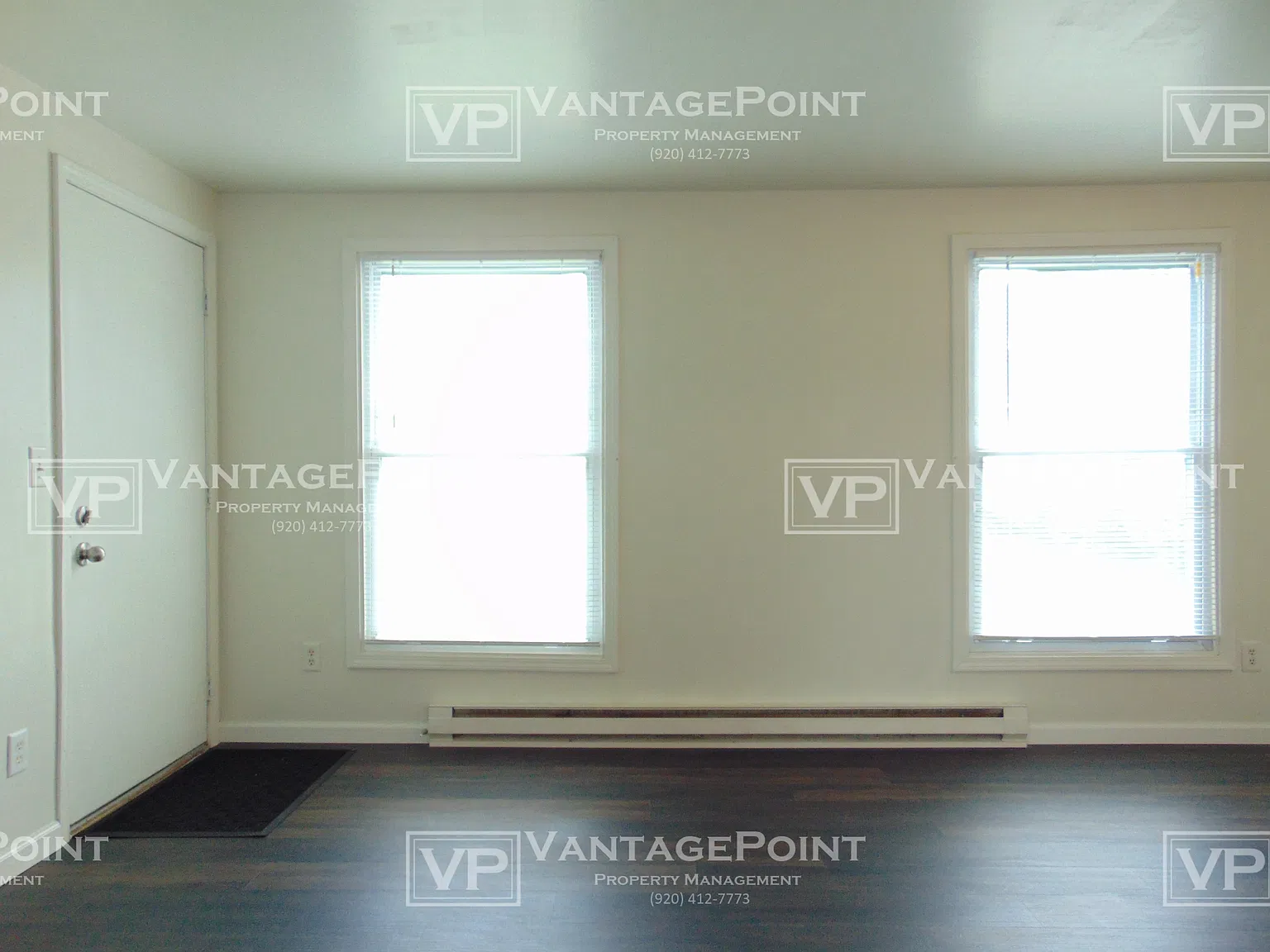 3201 - 3299 West 4th Street - 9 — Photo 2