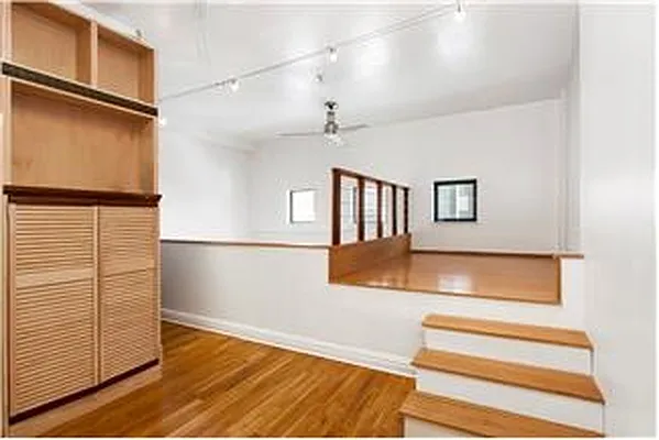 Rented by Nest Seekers International | media 22