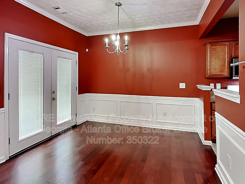 3 bed, 2.5 bath, 1923 sqft, $1,999 — Photo 4