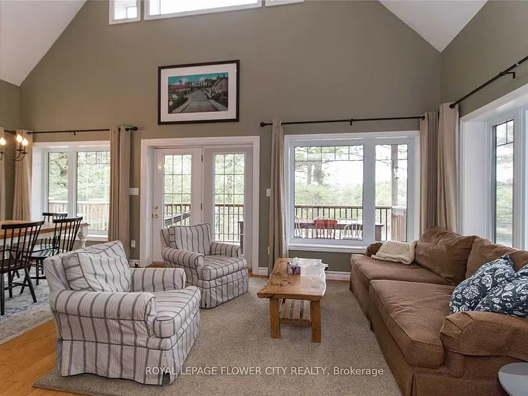 67 Regency Dr — Photo 18
