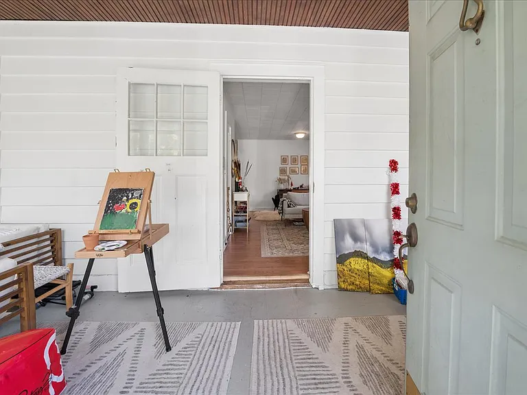 31 Armourvilla Ave — Photo 16