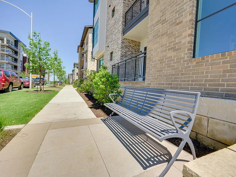 4325 Jackson Ave #2105 — Photo 15