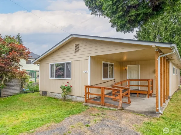 1428 N 2nd Avenue, Kelso, WA 98626