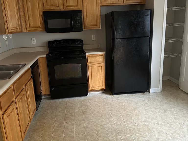 116 Lossie Ln — Photo 5