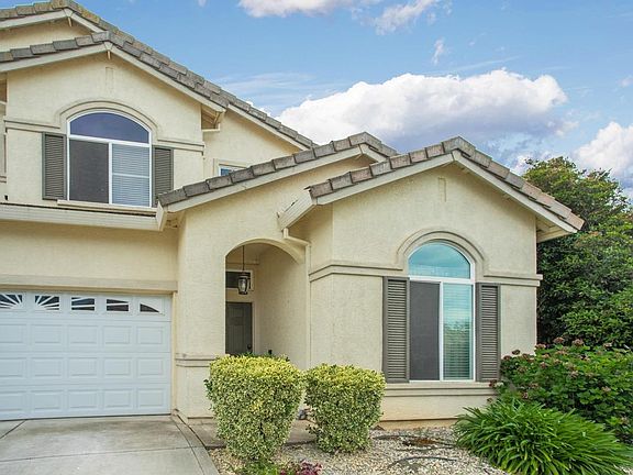 4th image of 1688 Presidio Way