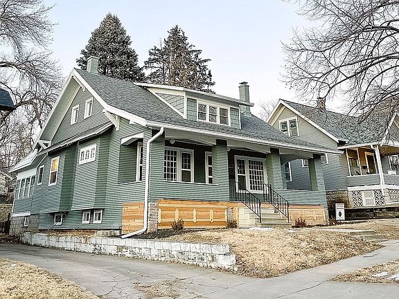 3rd image of 5006 Burt St