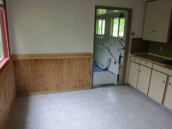 Quaint eating area