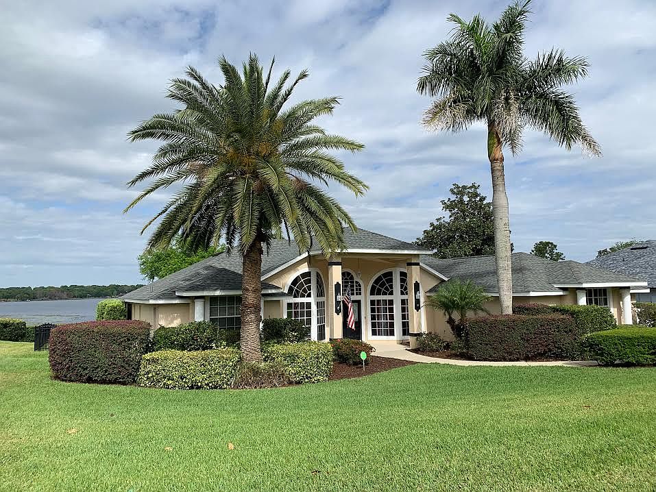 2nd image of 10621 Alameda Alma Rd