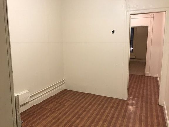 4th image of 564 7th Ave APT 2R