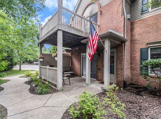254 Marigold Cir, Westland, MI 48185