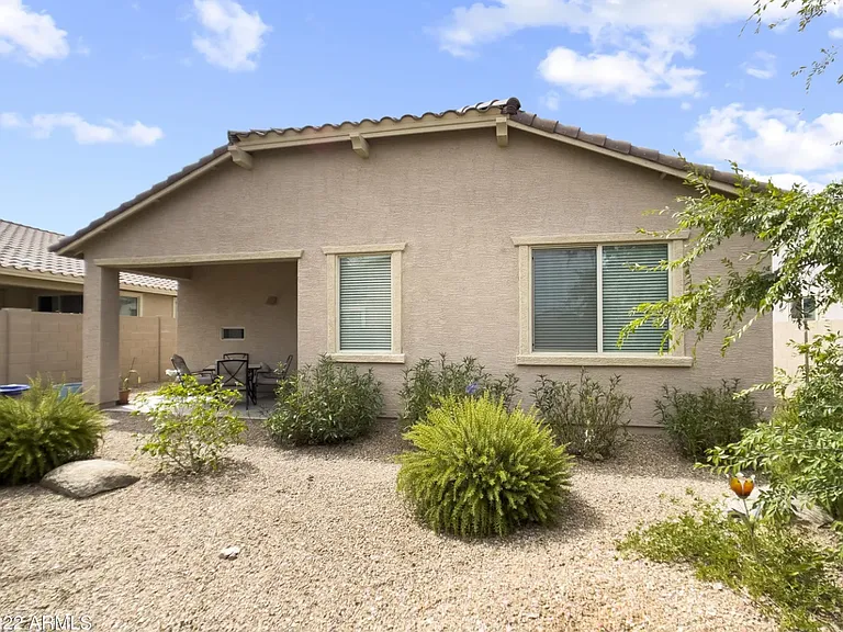 1622 E Chanute Pass — Photo 9