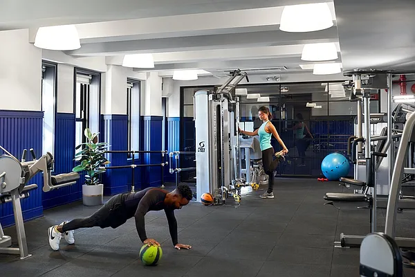 Rented by Herald Towers LLC | media 12