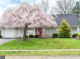 2010 Oak Lane Rd, Wilmington, DE 19803