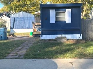 1112 & 1112-1/2 Butler St, Morris, IL 60450