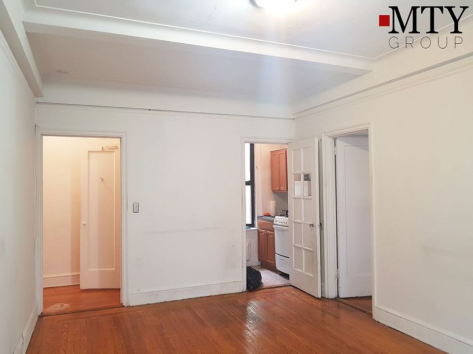 1st image of 155 E 52nd St APT 5D