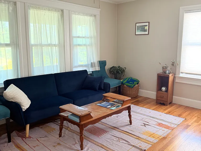 91 Grove St #2 — Photo 4