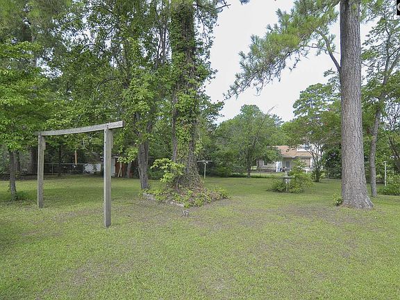 3rd image of 2413 Bendemeer Dr