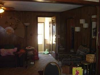 2nd image of 911 Virginia St