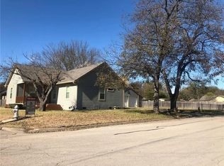 306 E Walnut St, Lancaster, TX 75146