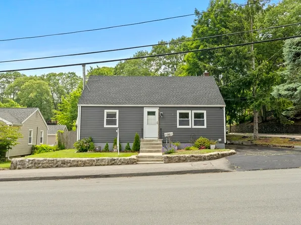 96 Hurd St, Lynn, MA 01905