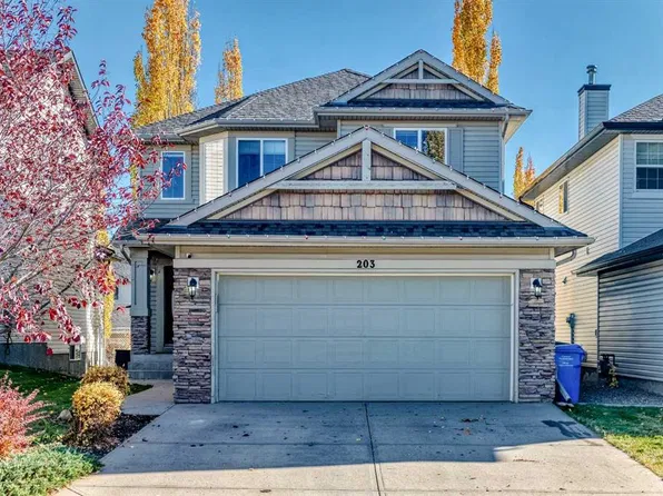 203 W West Springs Close SW, Calgary, AB T3H 5G6