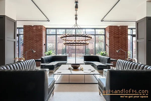 Rented by aptsandlofts.com | media 40