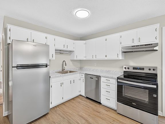 2nd image of 25 Westgate Rd