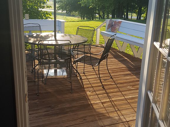 Front deck