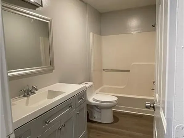 109 Doves Ln #A, Griffin, GA 30223