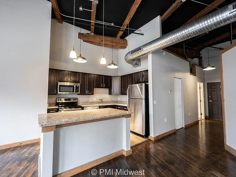 Lofts On Madison — Photo 23