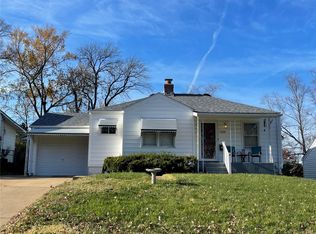 3131 La Vista Dr, Saint Ann, MO