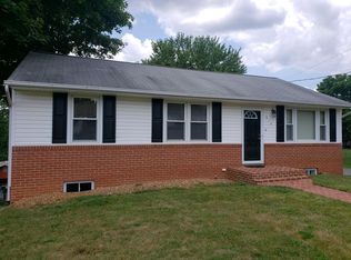 814 Rutherford St, Staunton, VA 24401