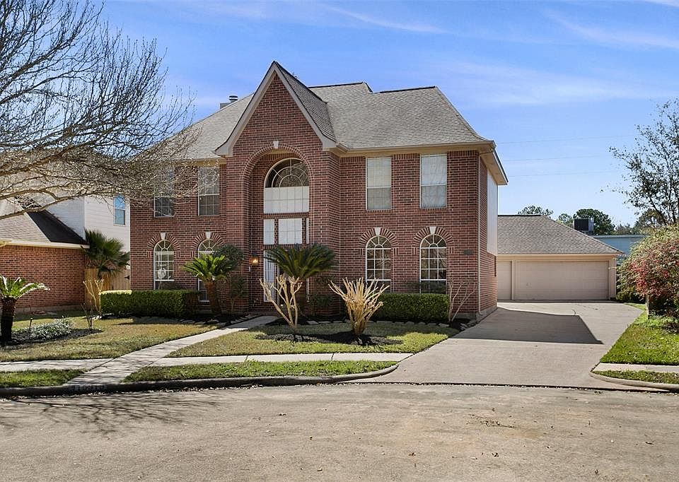 1st image of 15919 Jamie Lee Dr
