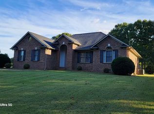 456 Caswell Pines Clubhouse Dr, Blanch, NC 27212
