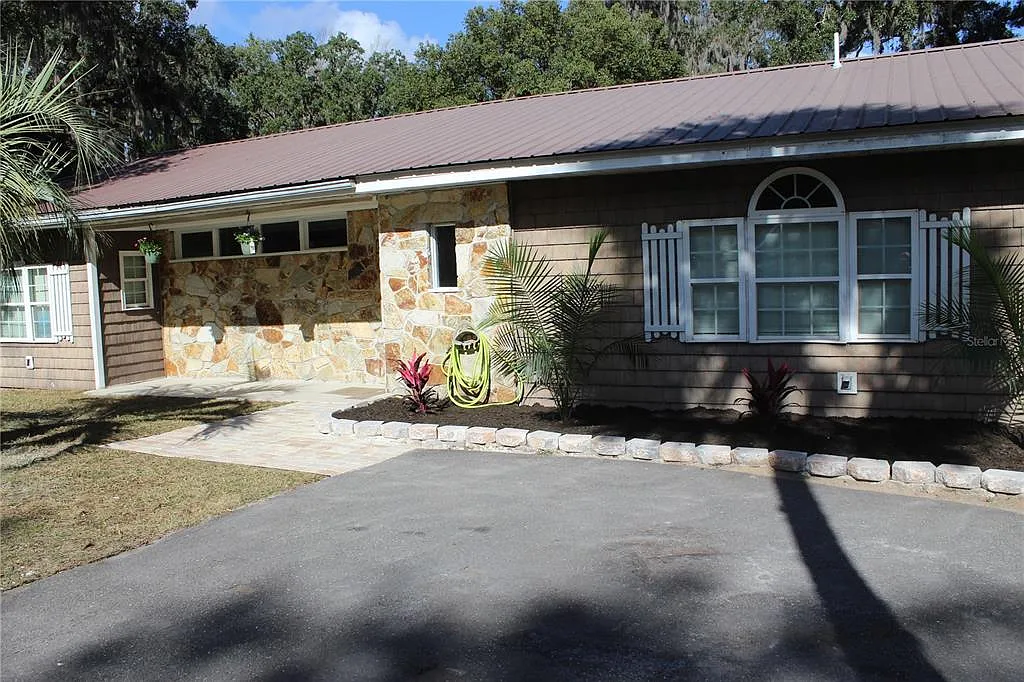 Building Photo - 1762 SE 164th Cir