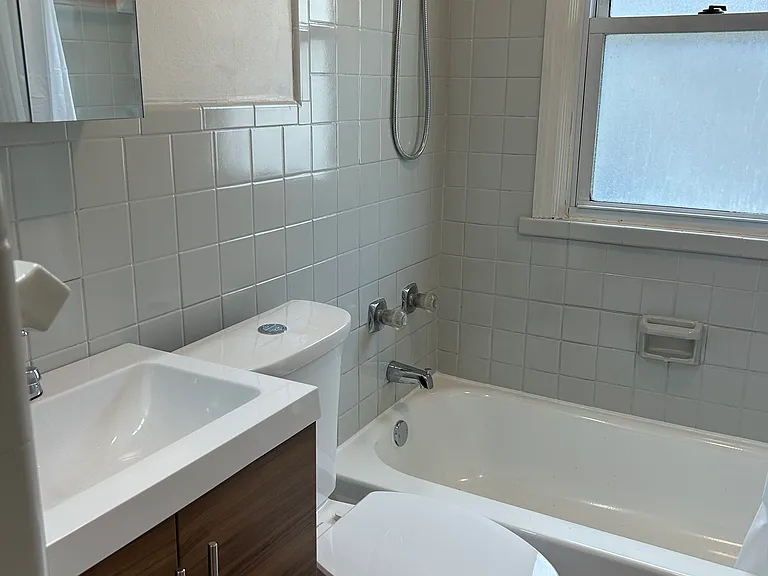 279 Elmdale Ct — Photo 6