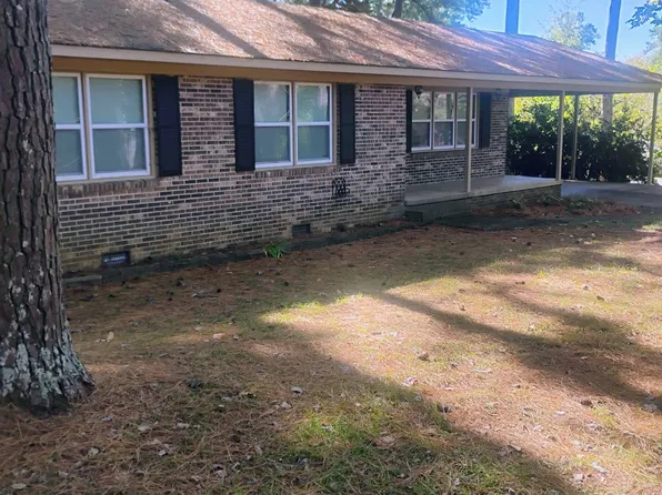 425 Campground Cir, Scottsboro, AL 35769