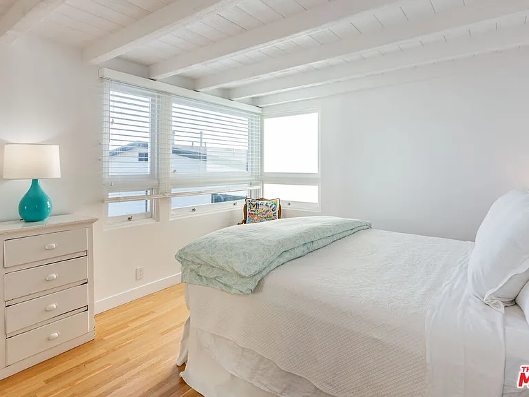 25212 Malibu Rd — Photo 39